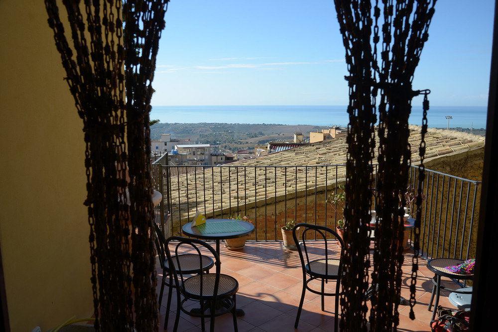 Alloggio Della Posta Vecchia Agrigento Exterior photo